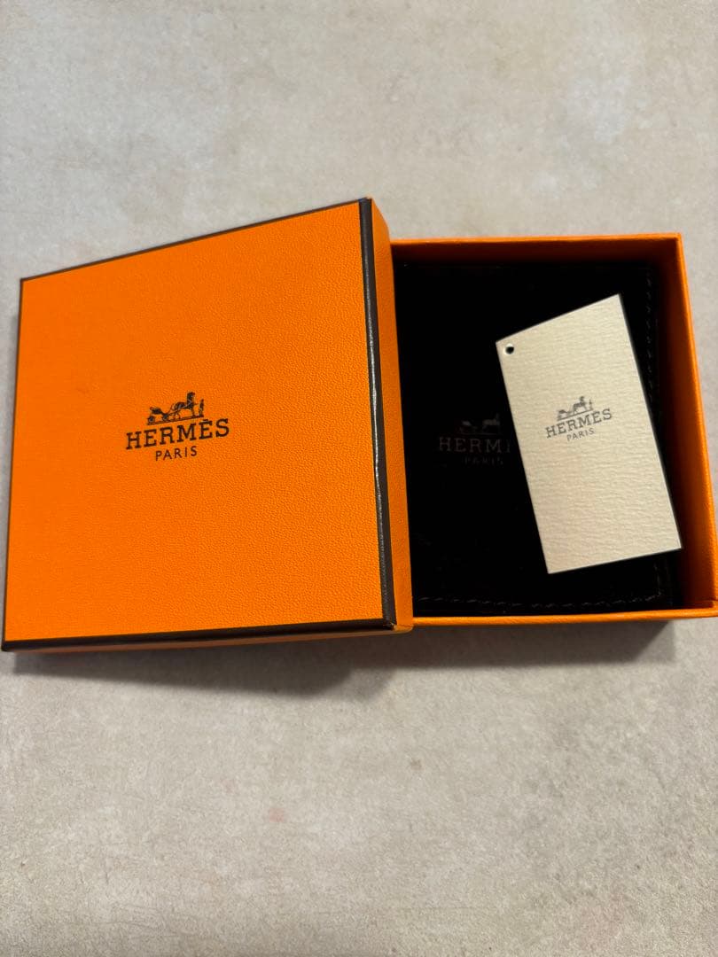 エルメスエナメルバングル