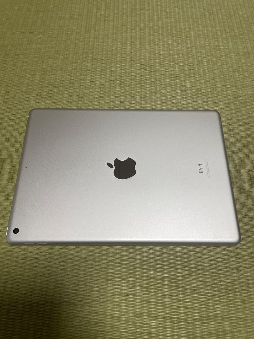 iPad 第8世代 32GB Wi-Fi モデル