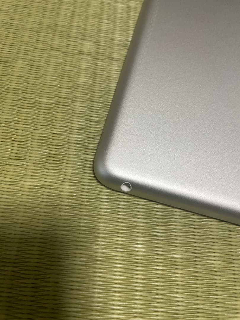 iPad 第8世代 32GB Wi-Fi モデル