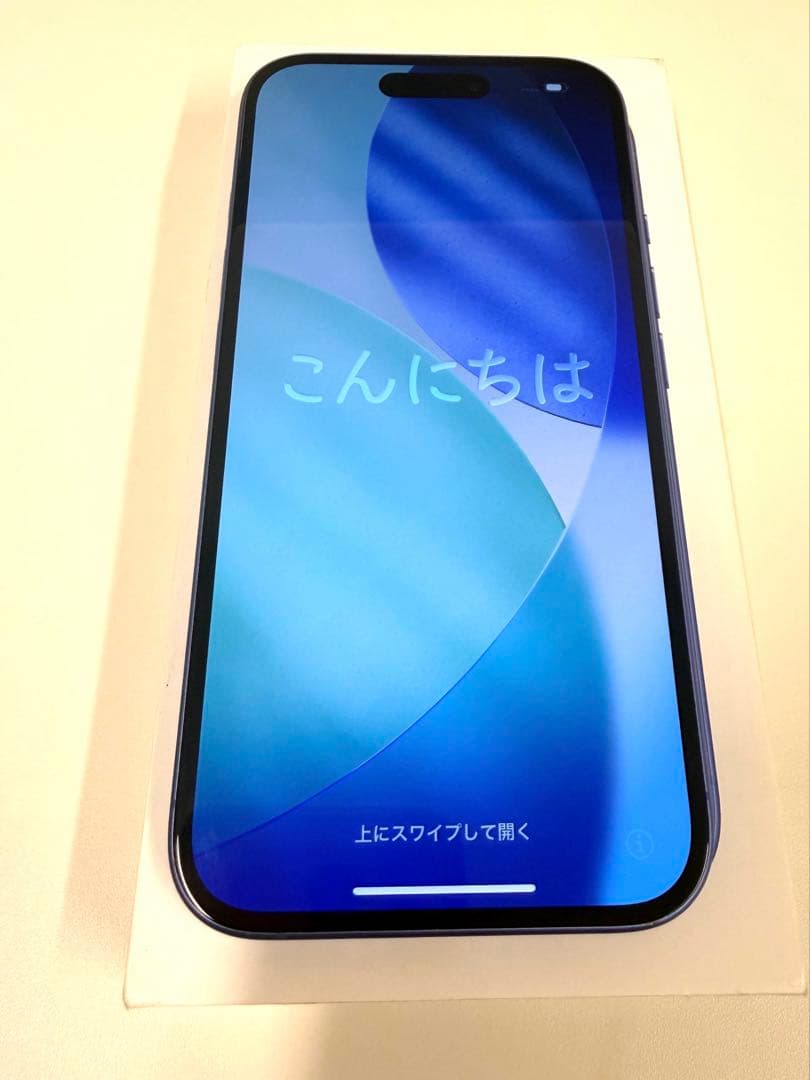 Apple iPhone 16 本体 (ケース2枚プレゼント付き)