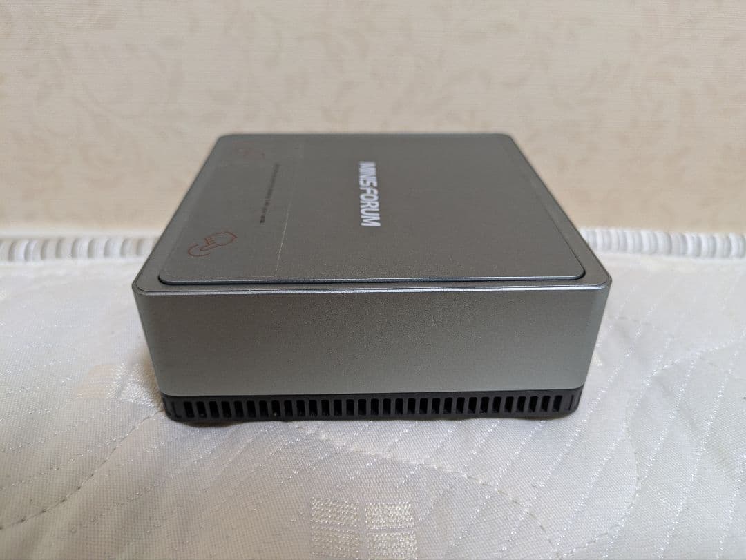 MINISFORUM UM350 ミニPC　16GBメモリ 512GB SSD