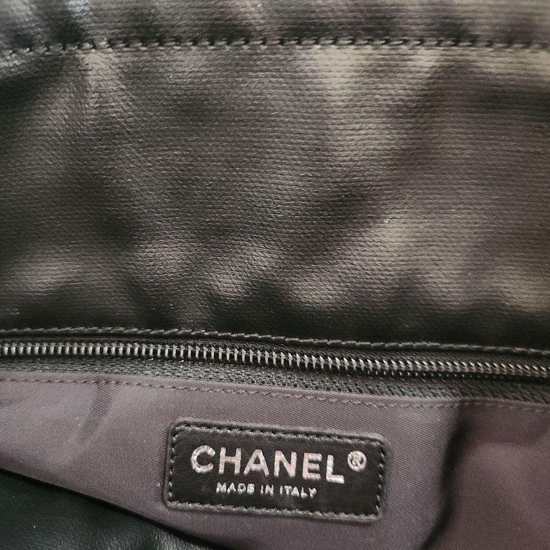 CHANEL ブラック キルティング バッグ