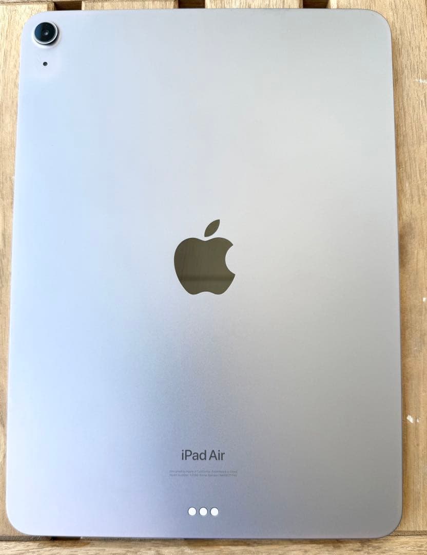 Pad Air（第5世代）本体　（スペースグレー、64GB、Wi-Fiモデル）