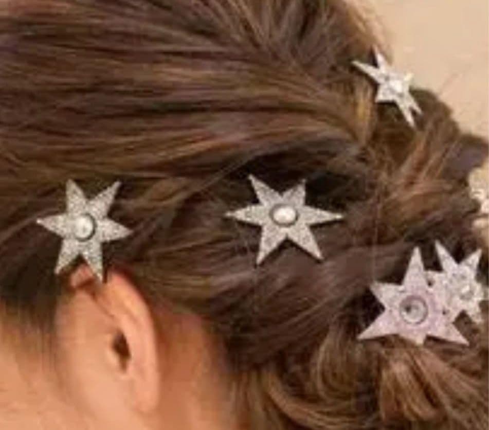 acca ホリデー　星型ヘアクリップ