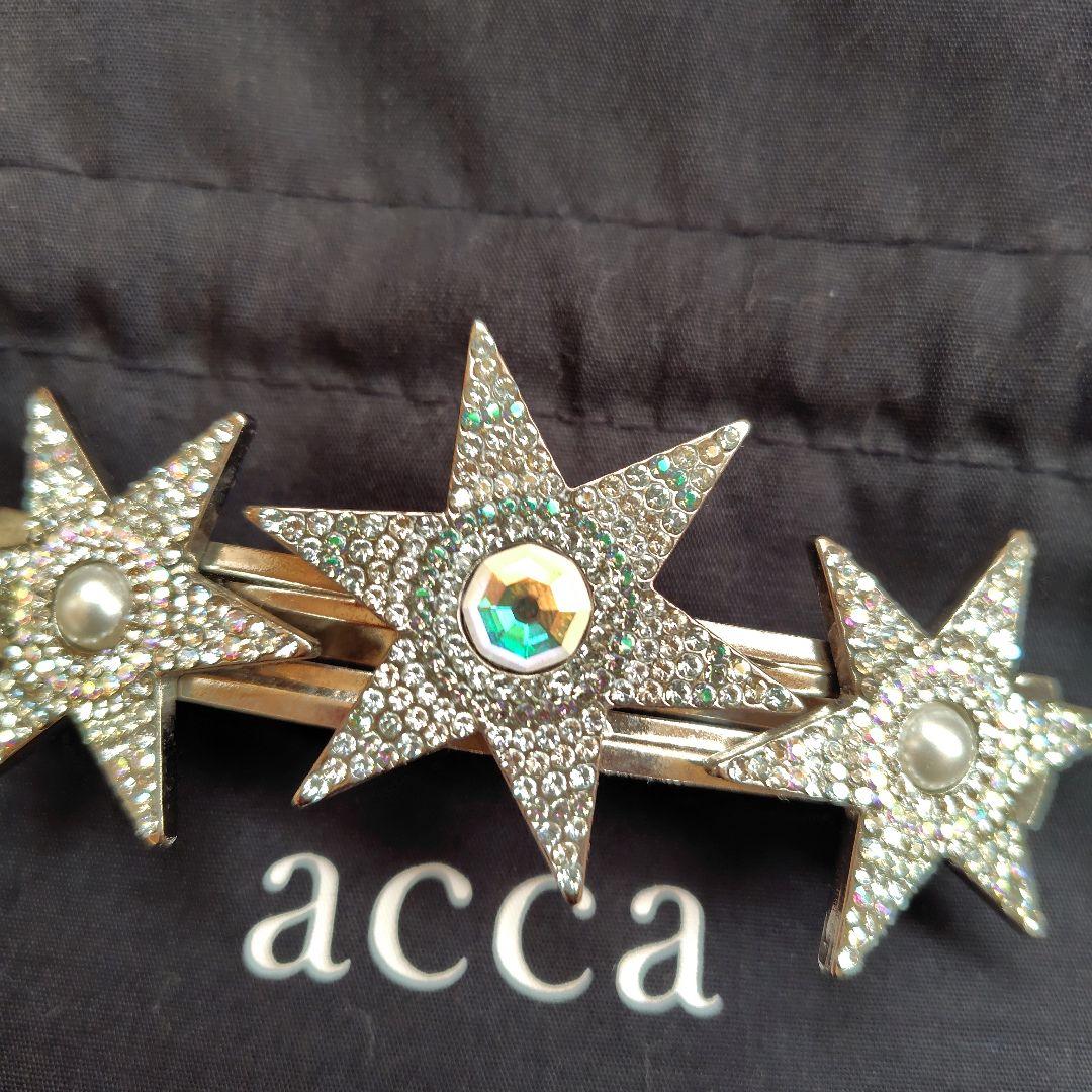acca ホリデー　星型ヘアクリップ