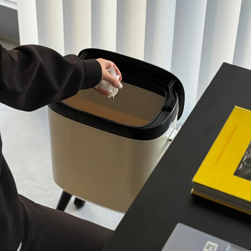 新品 北欧モダン 高脚 レッド ダストボックス ゴミ箱 インテリア 蓋付き