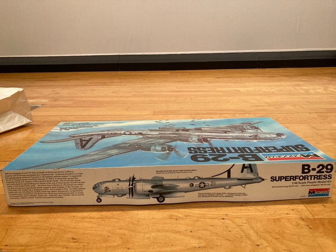 レアMonogram B-29 SUPERFORTRESS 1/48