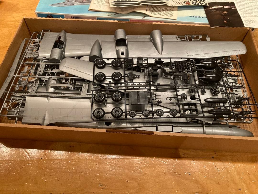 レアMonogram B-29 SUPERFORTRESS 1/48