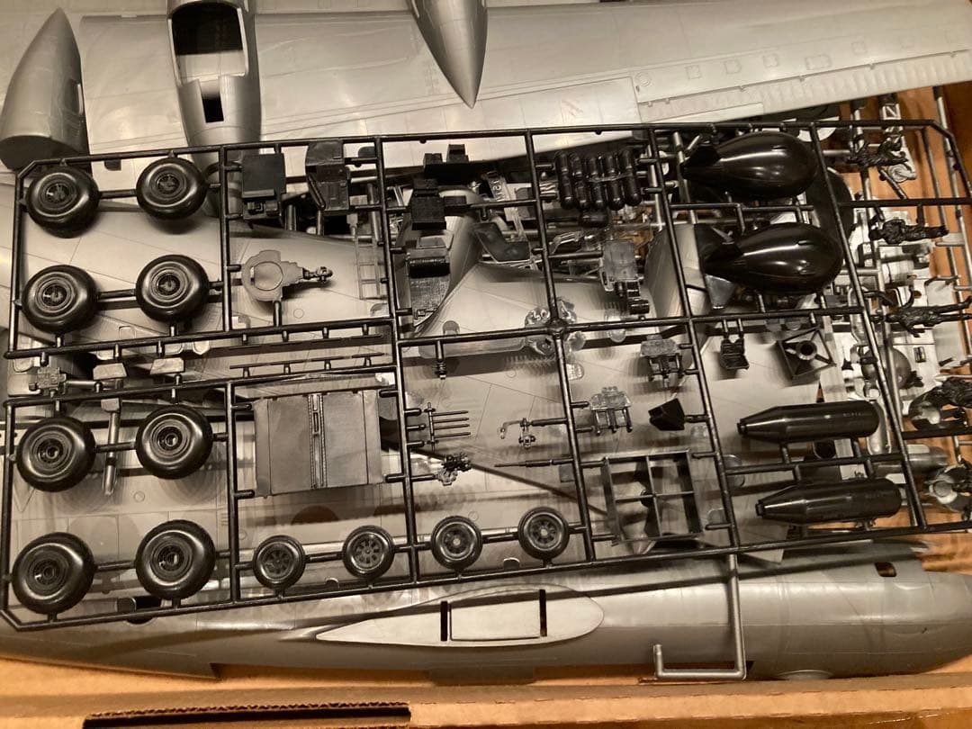 レアMonogram B-29 SUPERFORTRESS 1/48