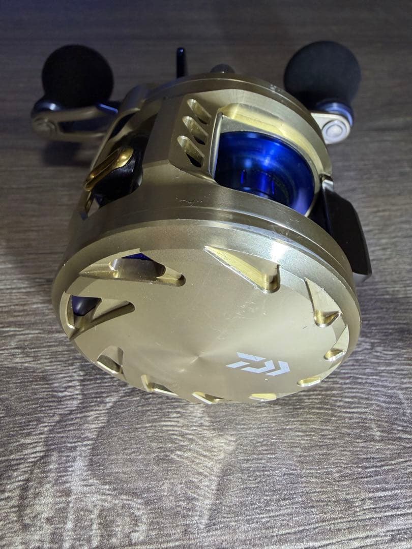 ダイワ 15ミリオネアバサラ100H