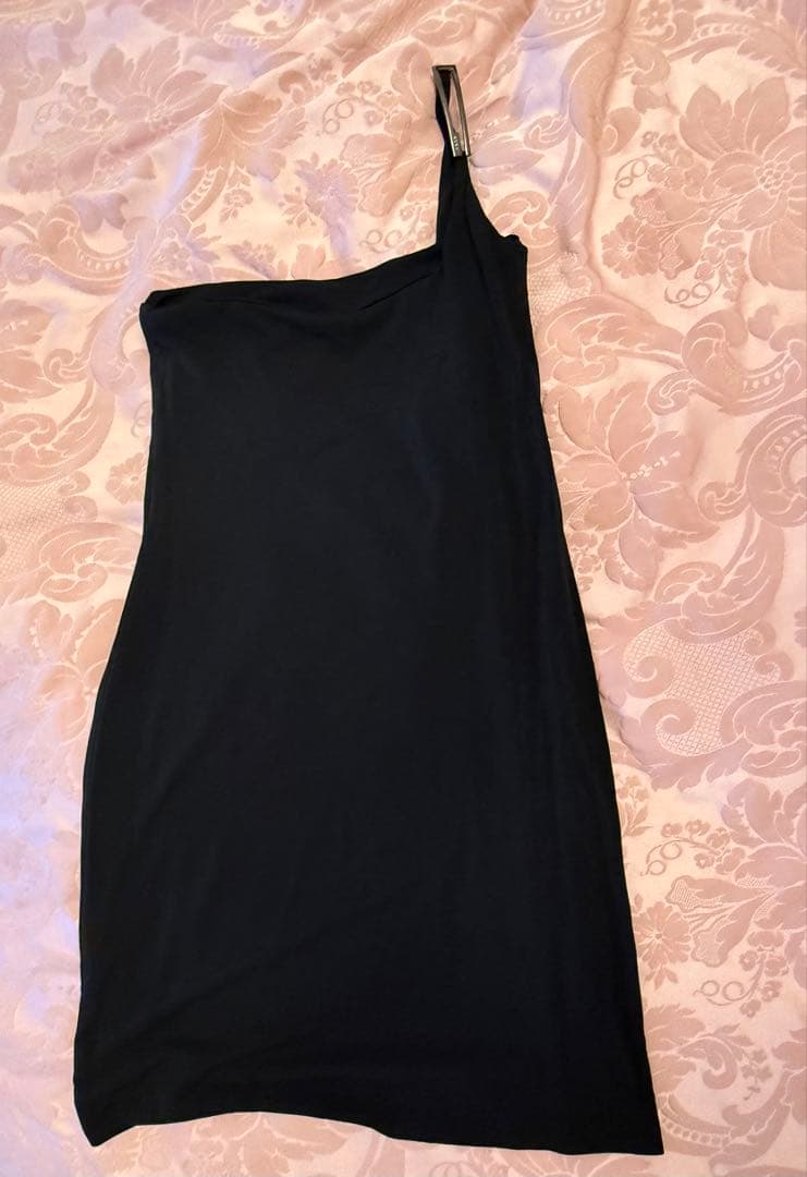 GUCCI ワンショルダーワンピース　ブラック