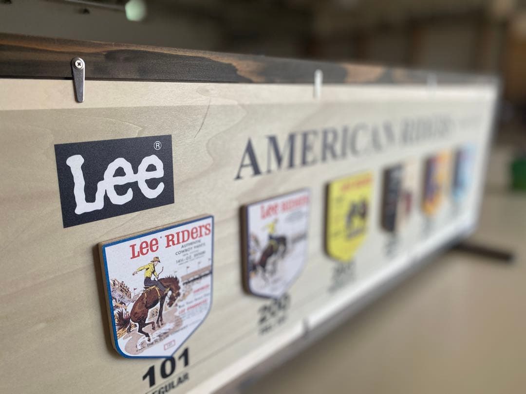 Lee木製看板 ディスプレイ