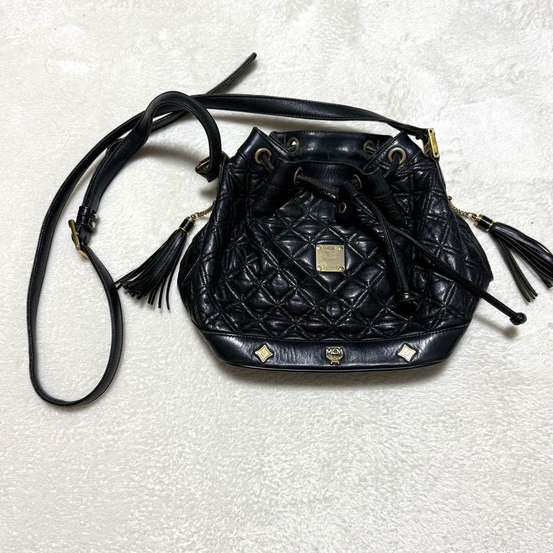 MCM ブラック キルティング バケットバッグ クロスバッグ