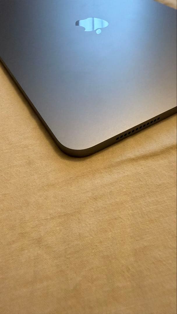 iPad Air 11インチ 第7世代 M3 128GB Wi‑Fi ほぼ新品