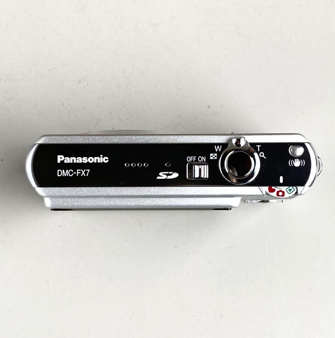 【美品】パナソニック Panasonic LUMIX DMC-FX7 コンデジ