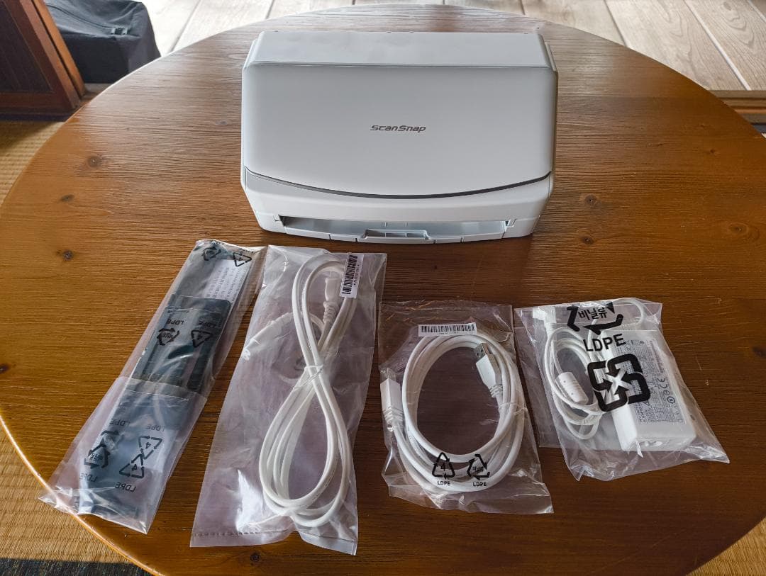 【美品】ScanSnap iX1600 スキャンスナップ ドキュメントスキャナー