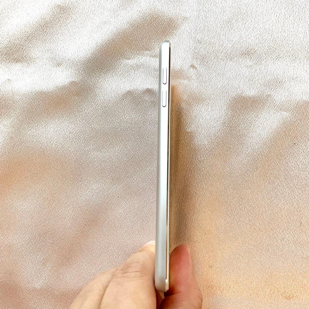 シルバー iPod touch 第6世代 128GB アイポッド 本体 N