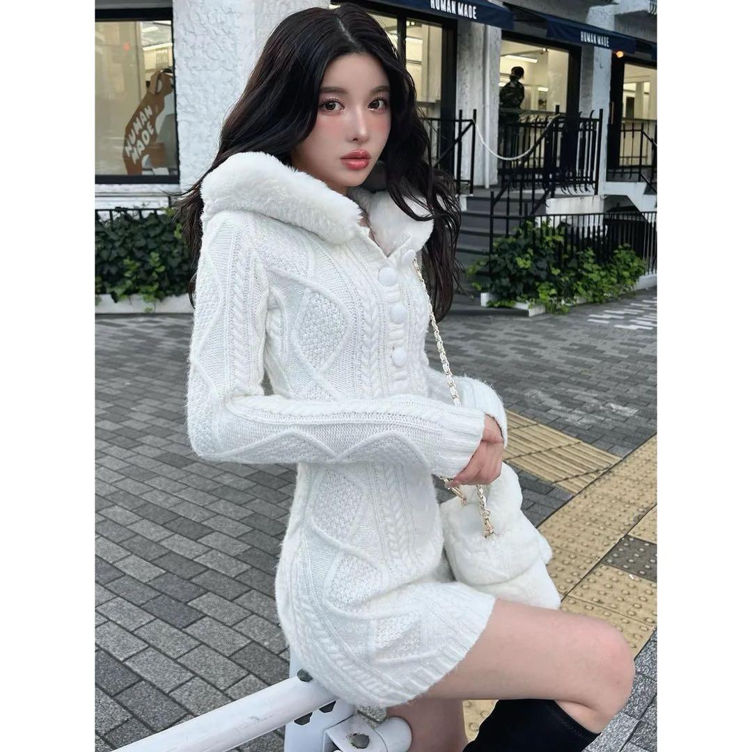 新品タグ付き ダーリッチ フードファーケーブルニットミニワンピース グレー FL