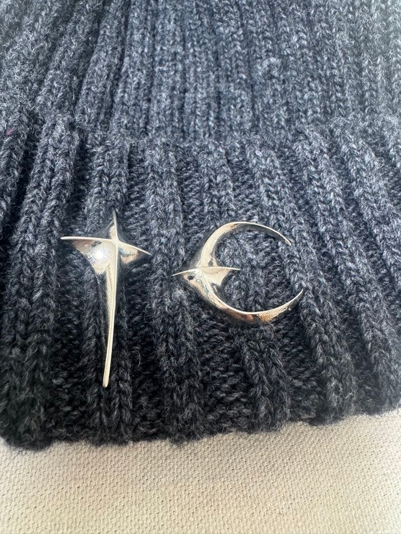 Thug club サグクラブ ニット帽 ダークグレー （汚れ、毛玉なし）