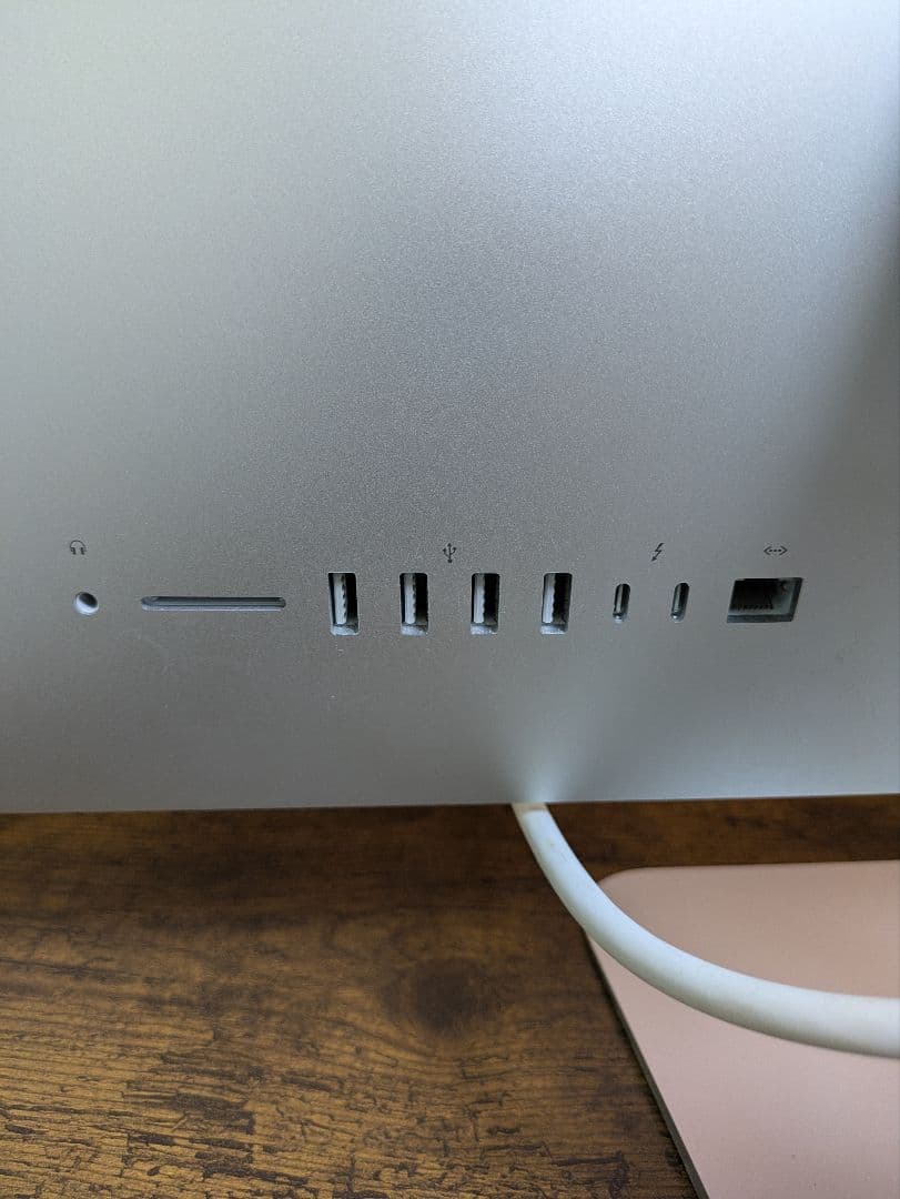 超美品 iMac 2017 i5 / 8GB / 1TB / 21.5インチ