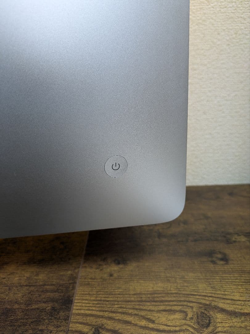 超美品 iMac 2017 i5 / 8GB / 1TB / 21.5インチ