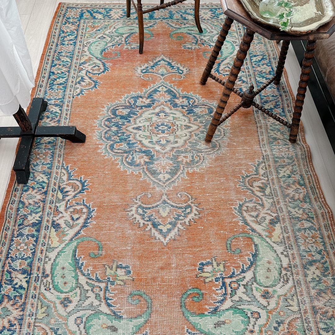トルコ ヴィンテージラグ A79 大判 オレンジ ターコイズ ネイビー
