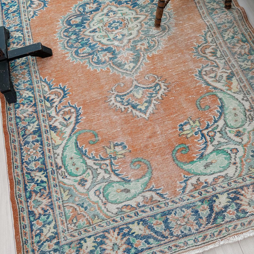 トルコ ヴィンテージラグ A79 大判 オレンジ ターコイズ ネイビー