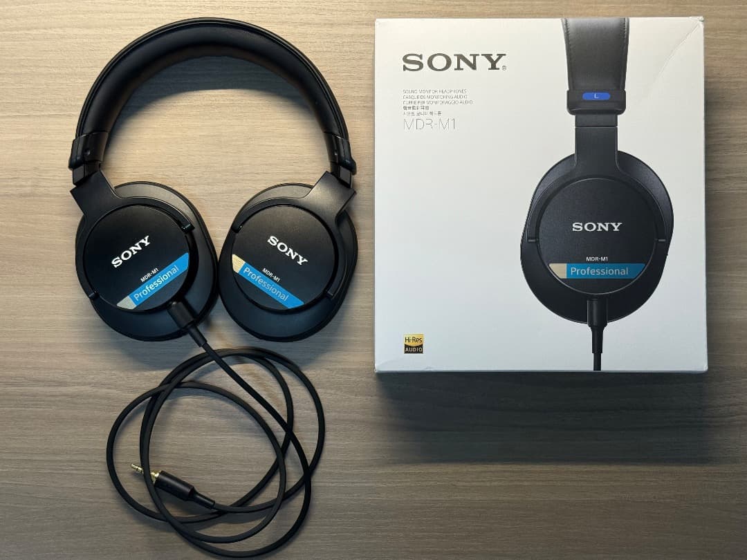 SONY MDR-M1 日本未発売スタジオモニター ヘッドホン
