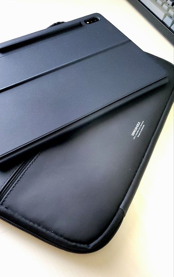 Galaxy Tab S8+ Book Cover Keyboard 純正