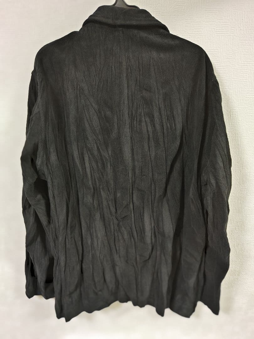 イッセイミヤケ　ブラック シワ加工 プリーツ 2つボタン