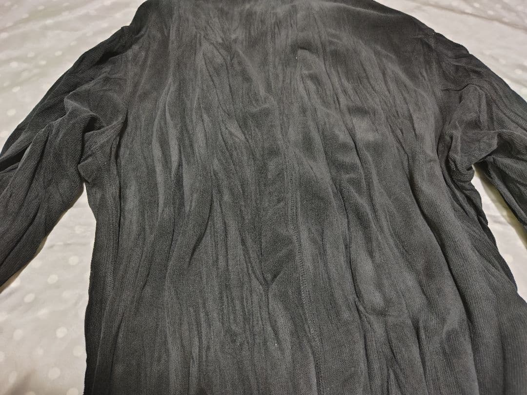 イッセイミヤケ　ブラック シワ加工 プリーツ 2つボタン