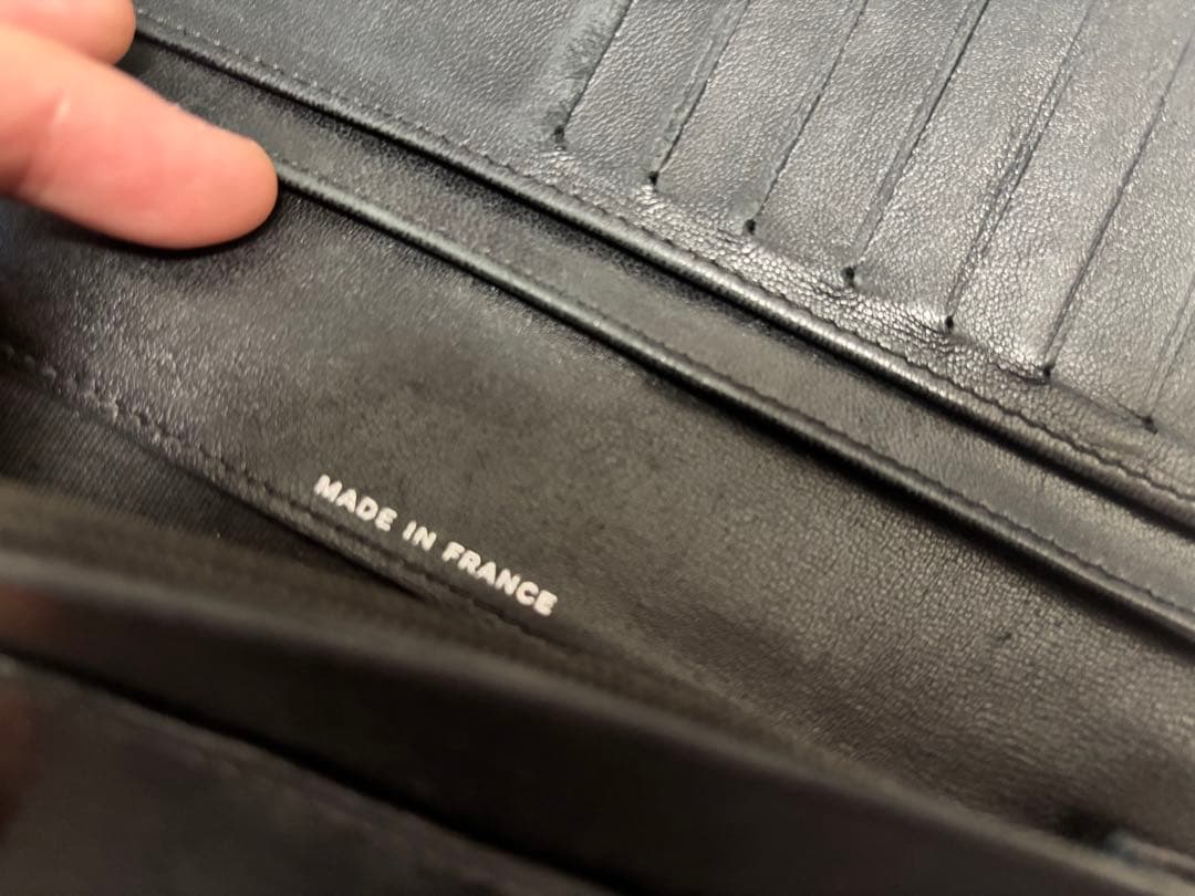 CHANEL ブラック キルティング 長財布