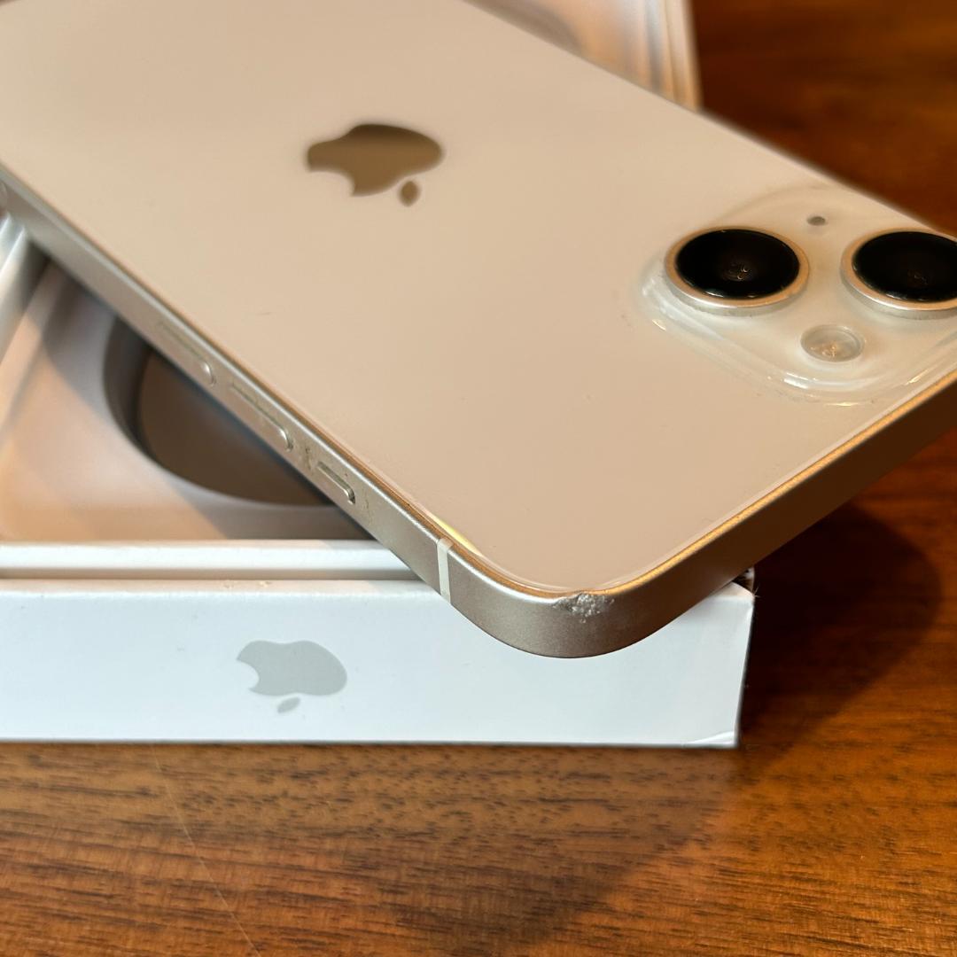 Apple iPhone 14 ホワイト 本体　SIMフリー