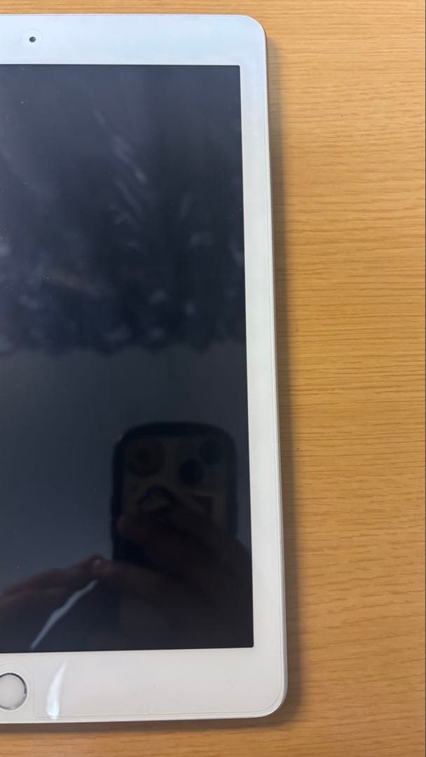 【そら】iPad 第6世代 32GB WIFIモデル