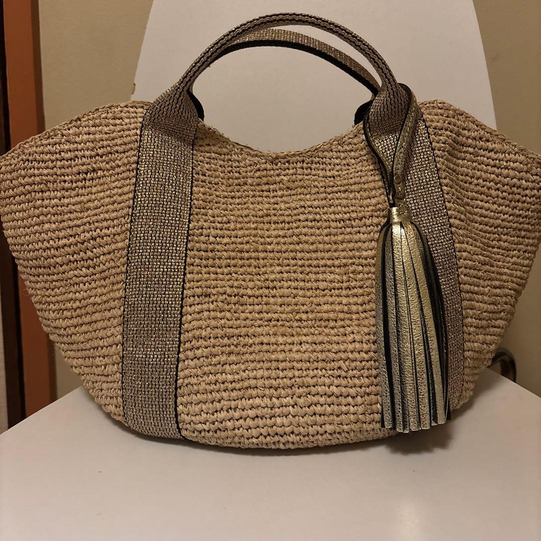 ベージュ ストロー トートバッグ タッセル付き