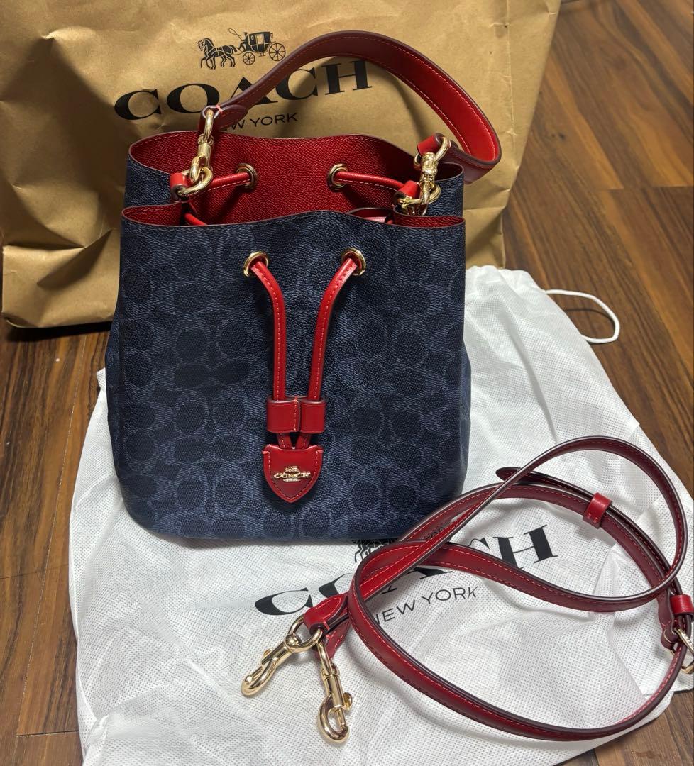 貴史 COACH ローアン バケットバッグ