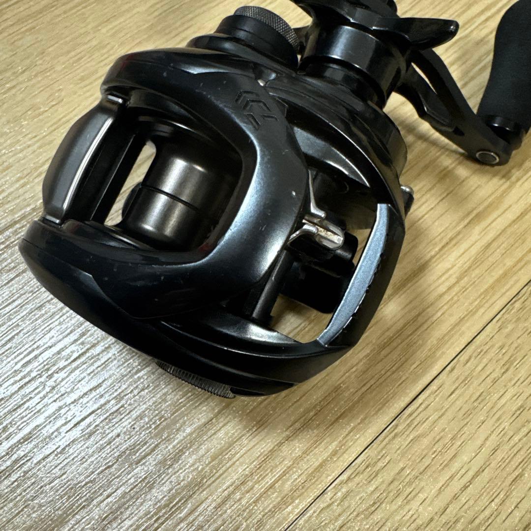 20タトゥーラSV TW 7.1 左ハンドル