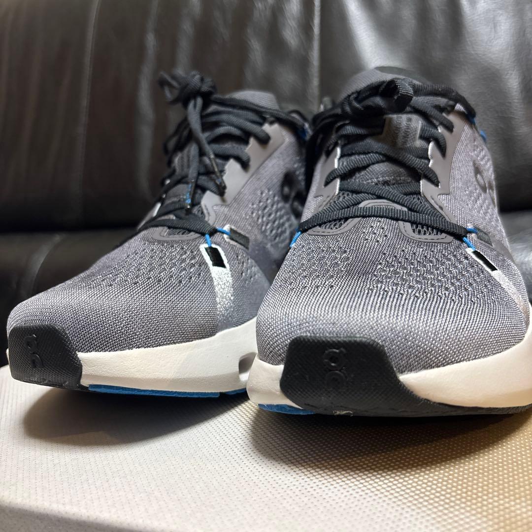 【美品】 On クラウドサーファー2 【26.5cm】