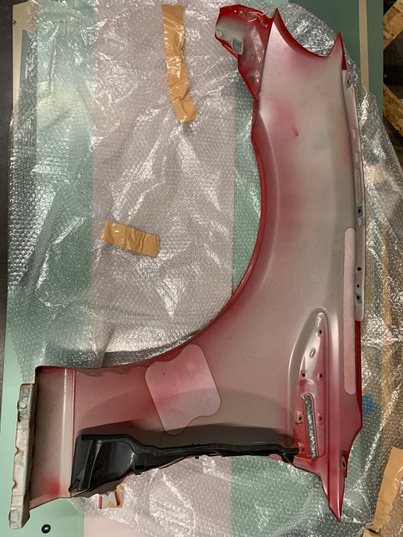 86 brz zc6 zn6 フロントフェンダー　右