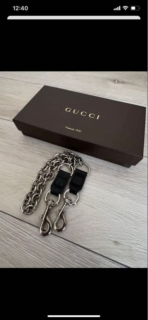 GUCCI ウォレットチェーン シルバー ブラック