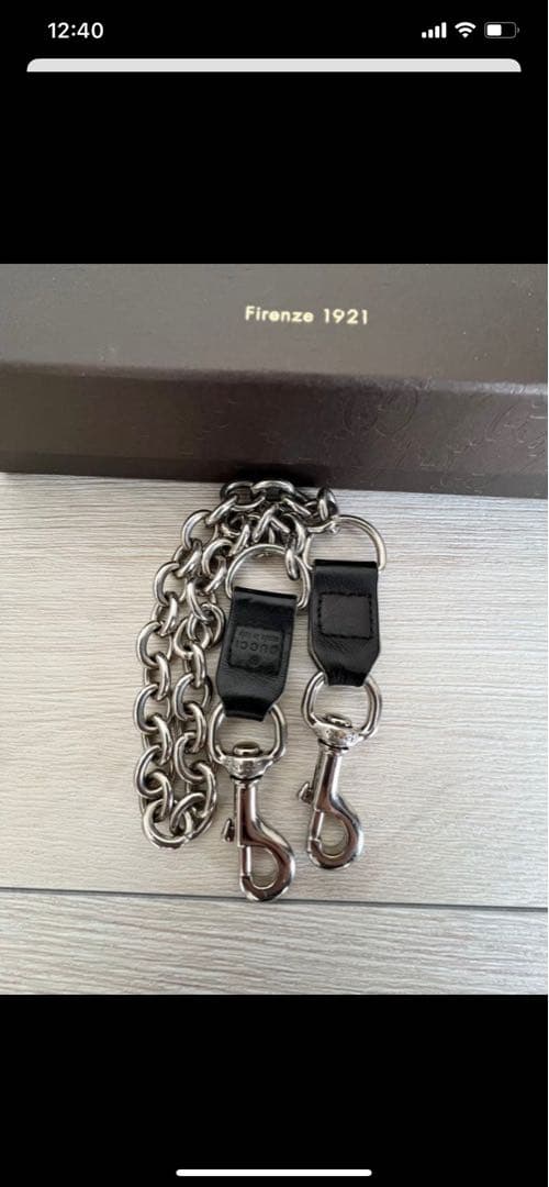 GUCCI ウォレットチェーン シルバー ブラック