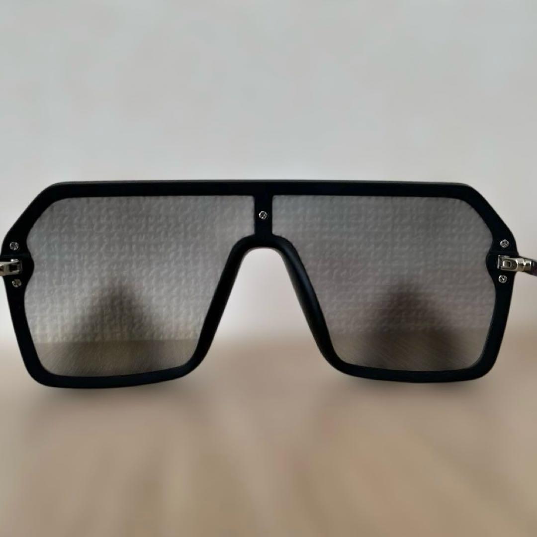 【話題沸騰中‼️】ミニマス ローランド サングラス パープル