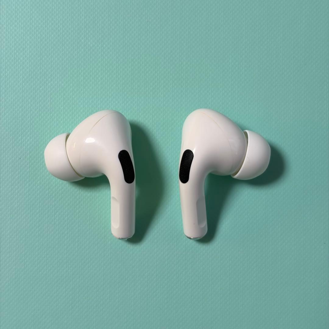 Apple AirPods Pro第一世代