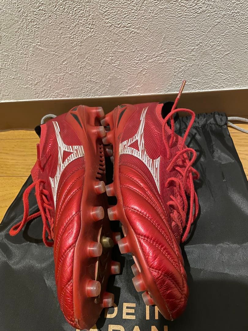 ミズノ モレリア ネオ IV ベータ JAPAN ルビーレッド　26.0