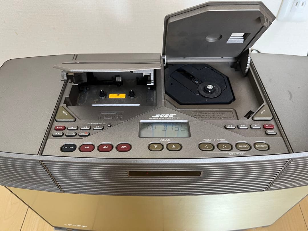 BOSE ボーズ ACOUSTIC WAVE MUSIC SYSTEM