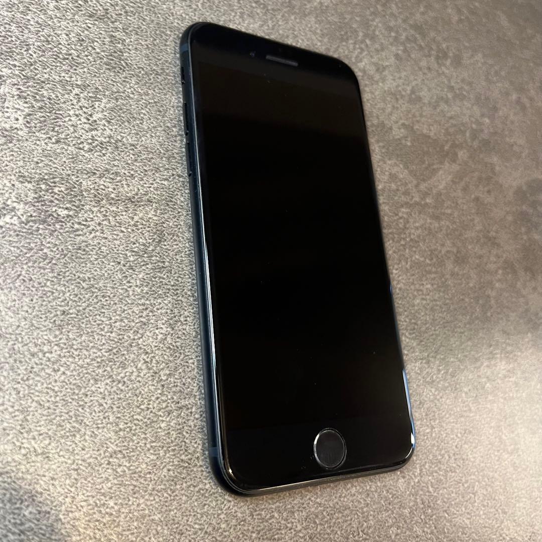 iPhone se3 128G 本体