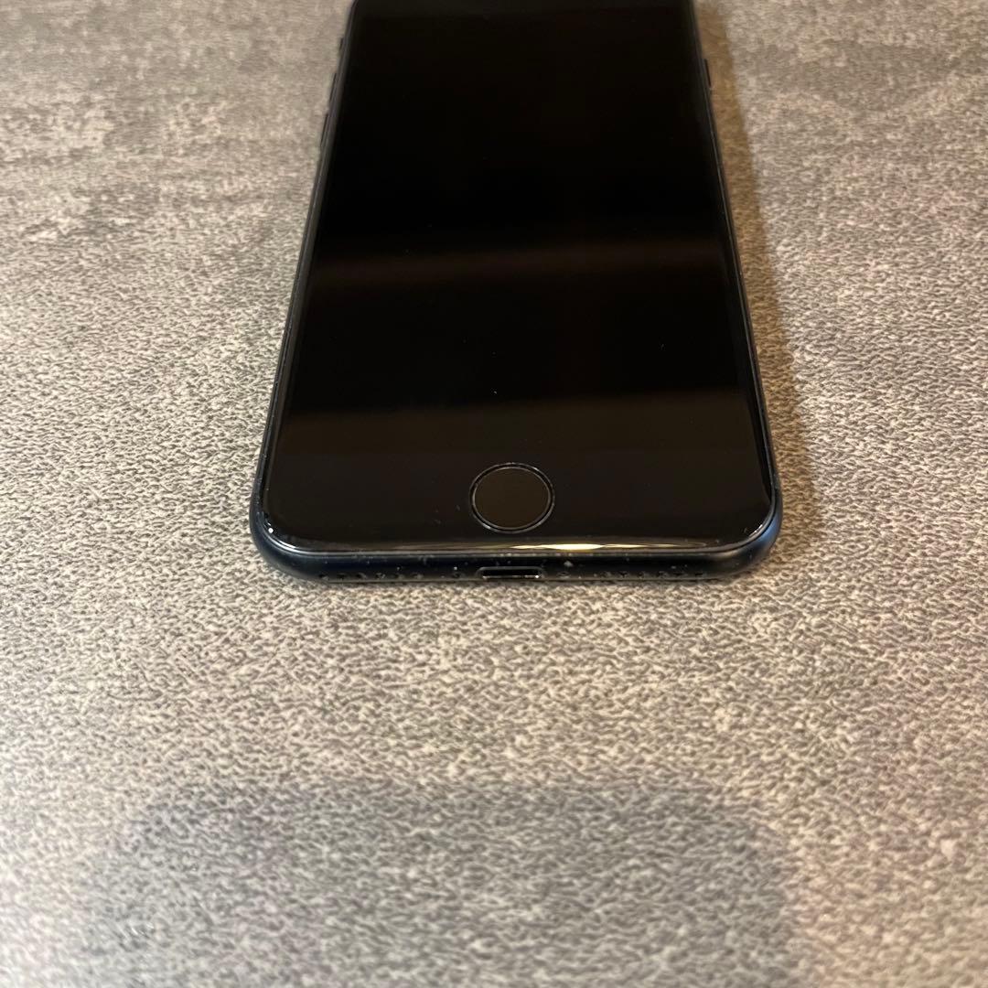 iPhone se3 128G 本体