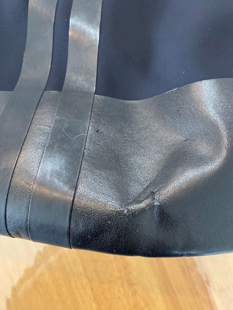 GIVENCHY 2way ナイチンゲール ボストンバッグ レザー劣化&シワ有り