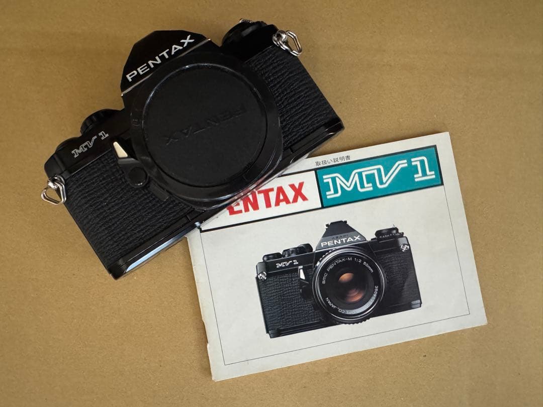 【フィルムカメラ】 PENTAX MV1 ＆　取扱説明書