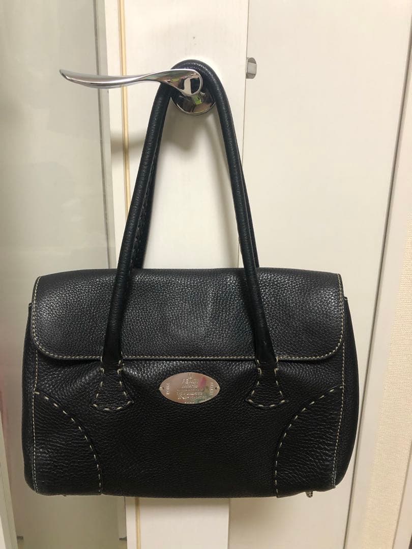 FENDI selleria レザー ハンドバッグ 黒